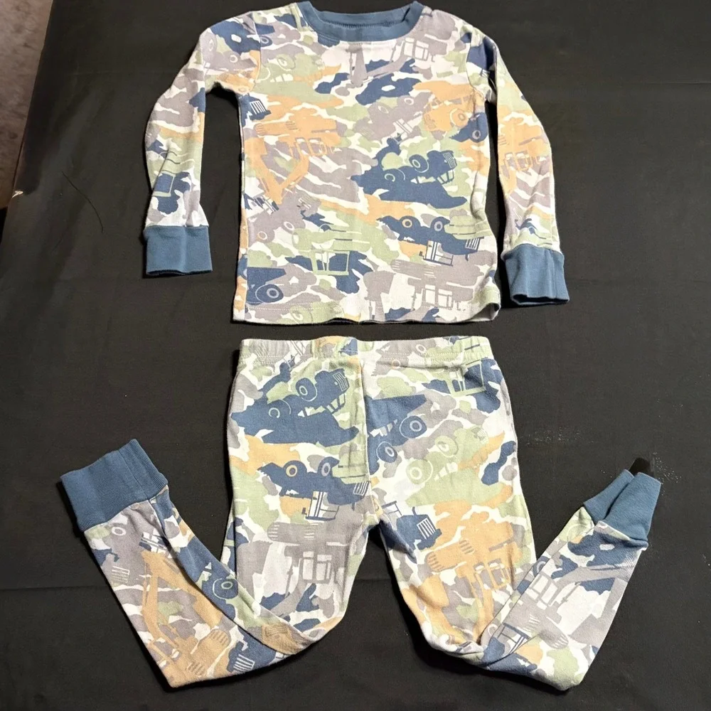 Carters Boys 24M Construction Trucks Camo 2 Piece Cotton Pajama Set